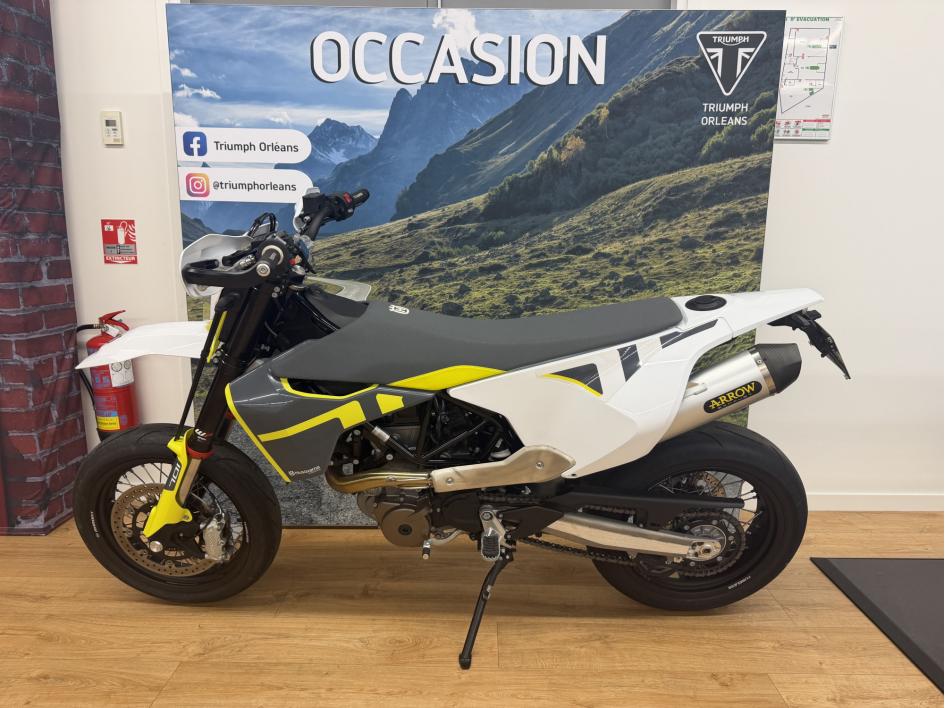 HUSQVARNA 701 SUPERMOTO