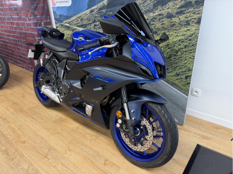 YAMAHA YZF-R7