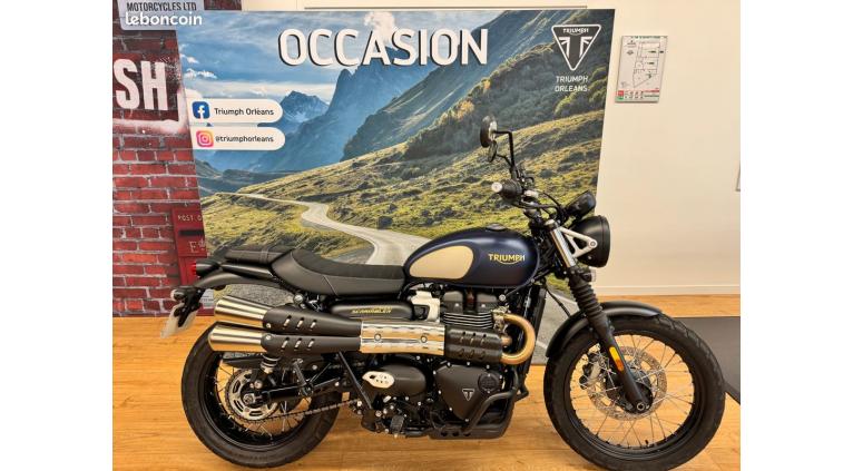 TRIUMPH STREET SCRAMBLER  900