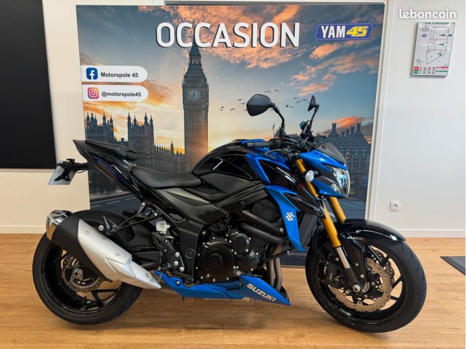 SUZUKI GSX-S 750