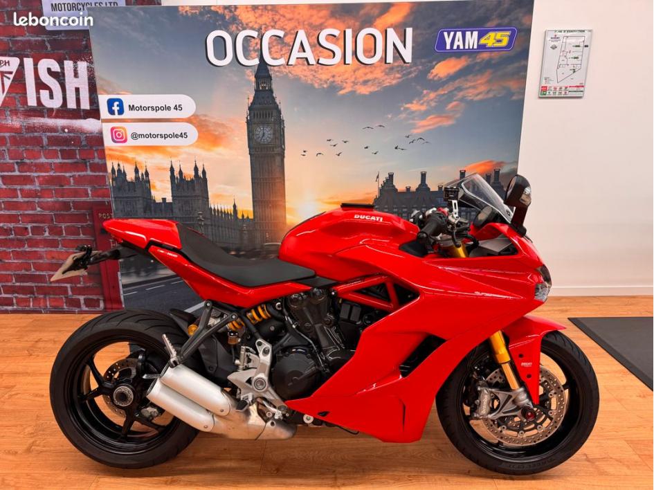 DUCATI SUPERSPORT 939S