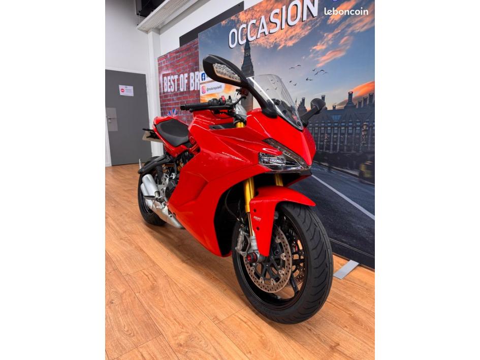 DUCATI SUPERSPORT 939S