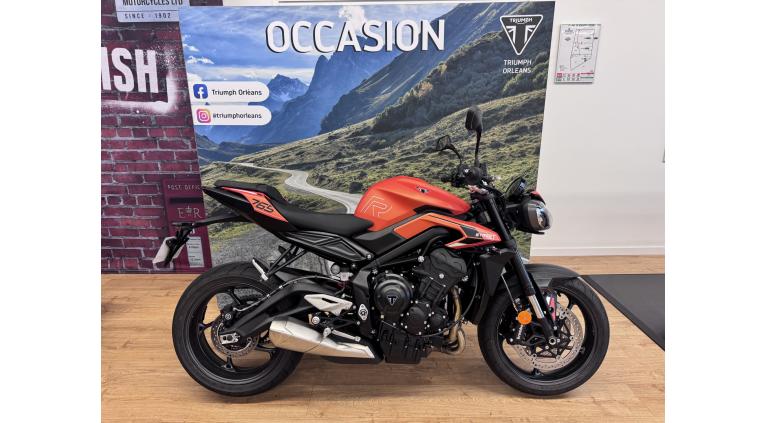TRIUMPH STREET TRIPLE 765 R